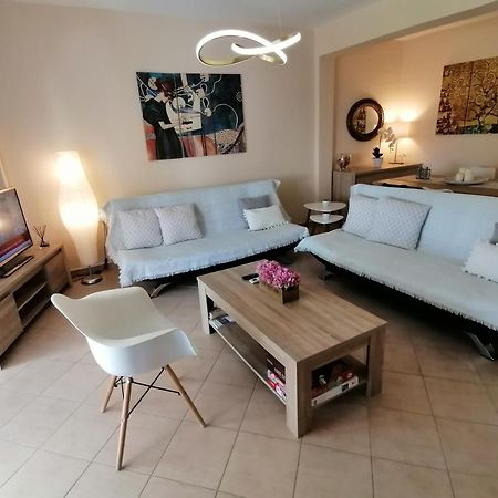 شقة Bella Casa Néa Péramos المظهر الخارجي الصورة