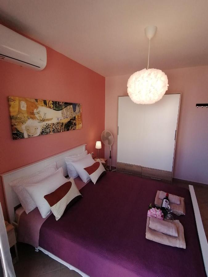 شقة Bella Casa Néa Péramos المظهر الخارجي الصورة