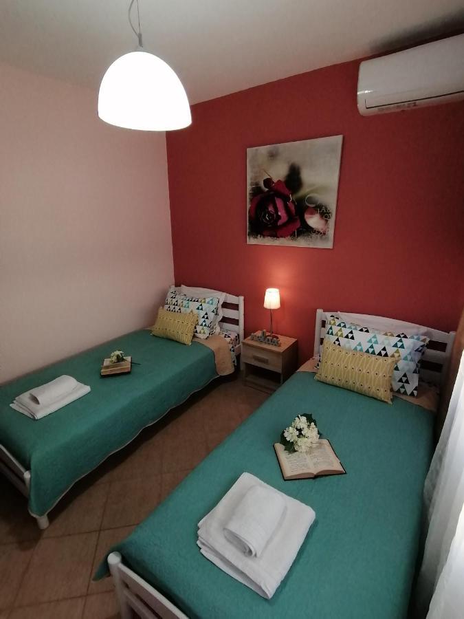 شقة Bella Casa Néa Péramos المظهر الخارجي الصورة