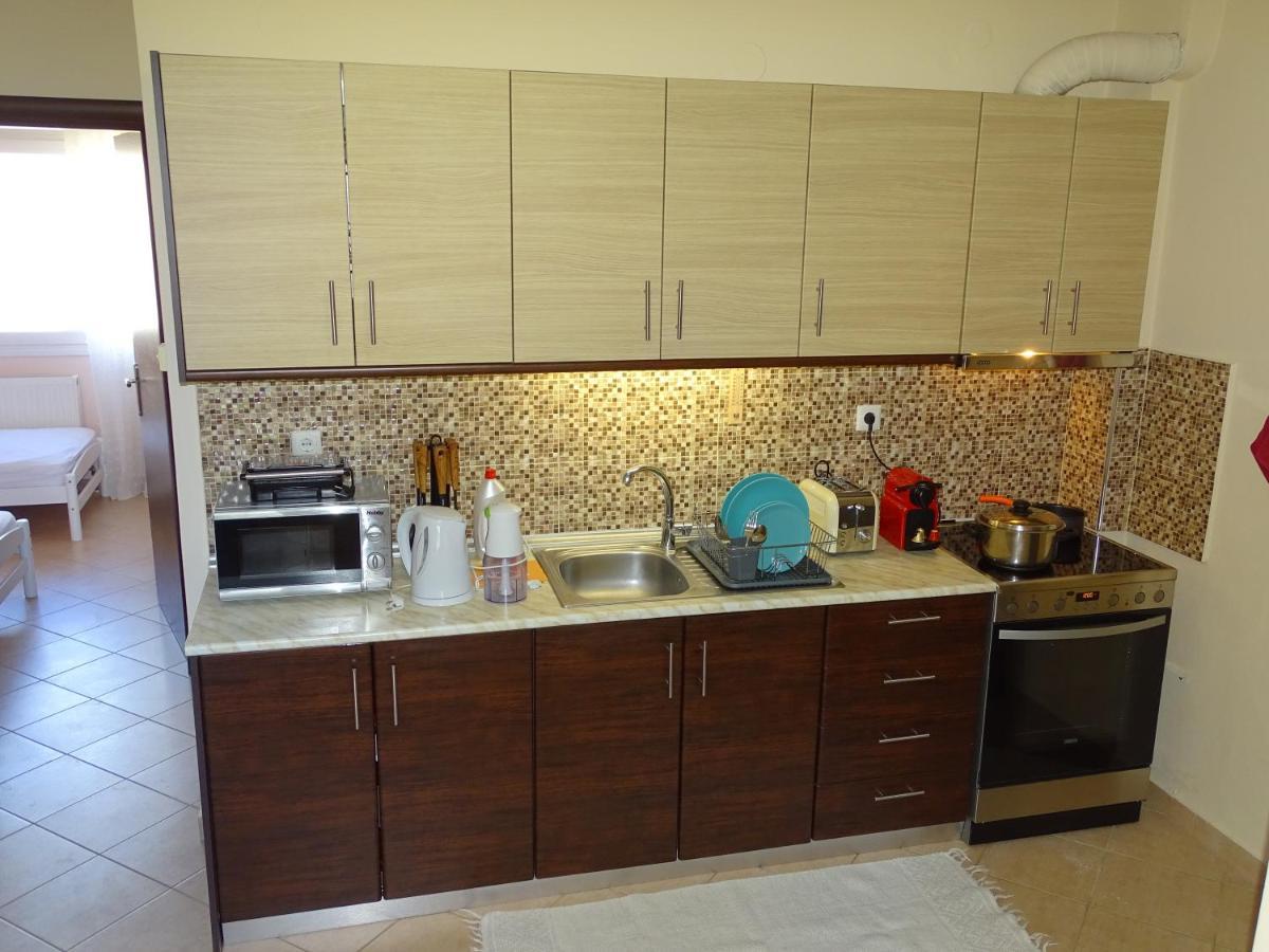 شقة Bella Casa Néa Péramos المظهر الخارجي الصورة